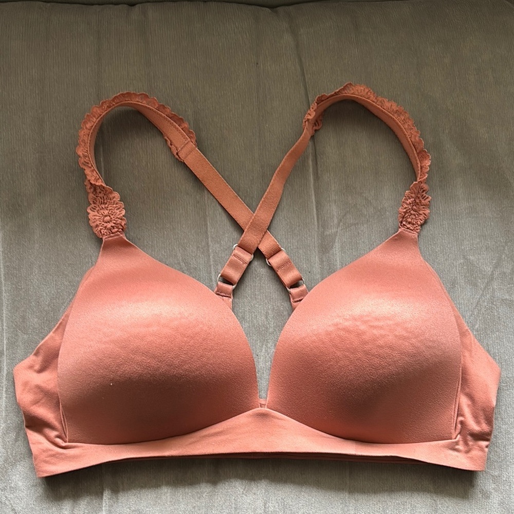 Aerie Pink Bra with Criss-Cross Straps and Molded Cups 38D